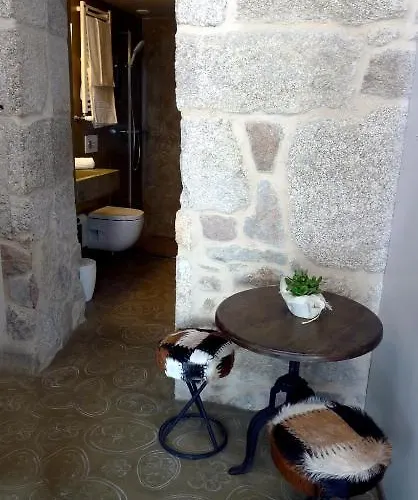 Blanco Turisticos Daire Santiago de Compostela